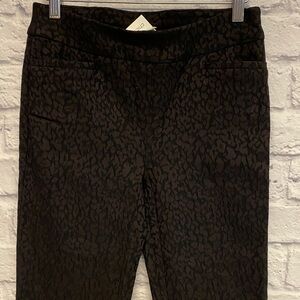 NWT Chico's So Slimming Black Spotted Cheetah Slim Pants Size XS/2